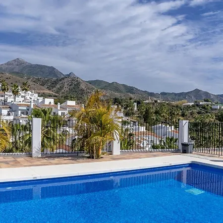 Tanger 3 Oasis * Nerja